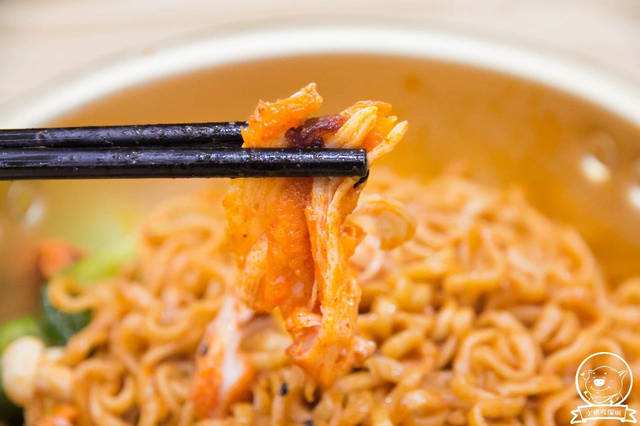 火遍抖音、快手的泡面小食堂终于来青州了，150寸泡面墙，100多款选择...超级优惠，只有这一次！的简单介绍