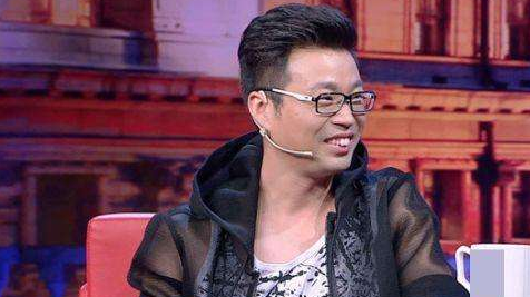 包含黄渤真人秀地铁卖唱，询问路人多少钱，路人：五毛不能再多了_过歌_首歌_王迅的词条