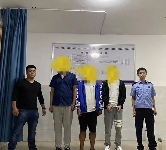 金河一居民被骗5万,牙克石一居民被骗9000,抖音、快手点赞刷单,都是诈骗!_腾讯新闻的简单介绍 金河一居民被骗5万,牙克石一居民被骗9000,抖音、快手点赞刷单,都是诈骗!_腾讯新闻的简单介绍