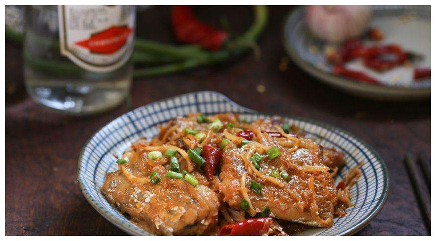 当年北京人排大队才能吃上一口三毛八的带鱼！_腾讯新闻的简单介绍