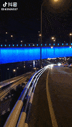 给自己加了五毛钱的星空背景+抖音的特效这样的迷幻重庆盖浇饭会有人赞吗！！！的简单介绍