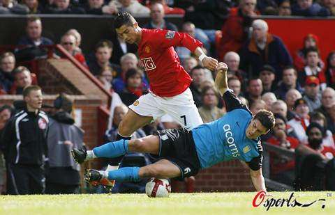 英超-旧将破门C罗缺阵曼联客场6连败惨淡收官_国际足球_新浪竞技风暴_新浪网的简单介绍