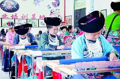 快手刷粉靠谱,qq名片赞在线自助平台,在线刷快手双击免费网站_名言警句_好词好句网的简单介绍