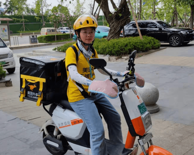 关于有人问我怎么兼职外卖骑手，简单只需三步，每月多挣1000元,搞笑,幽默短剧,好看视频的信息