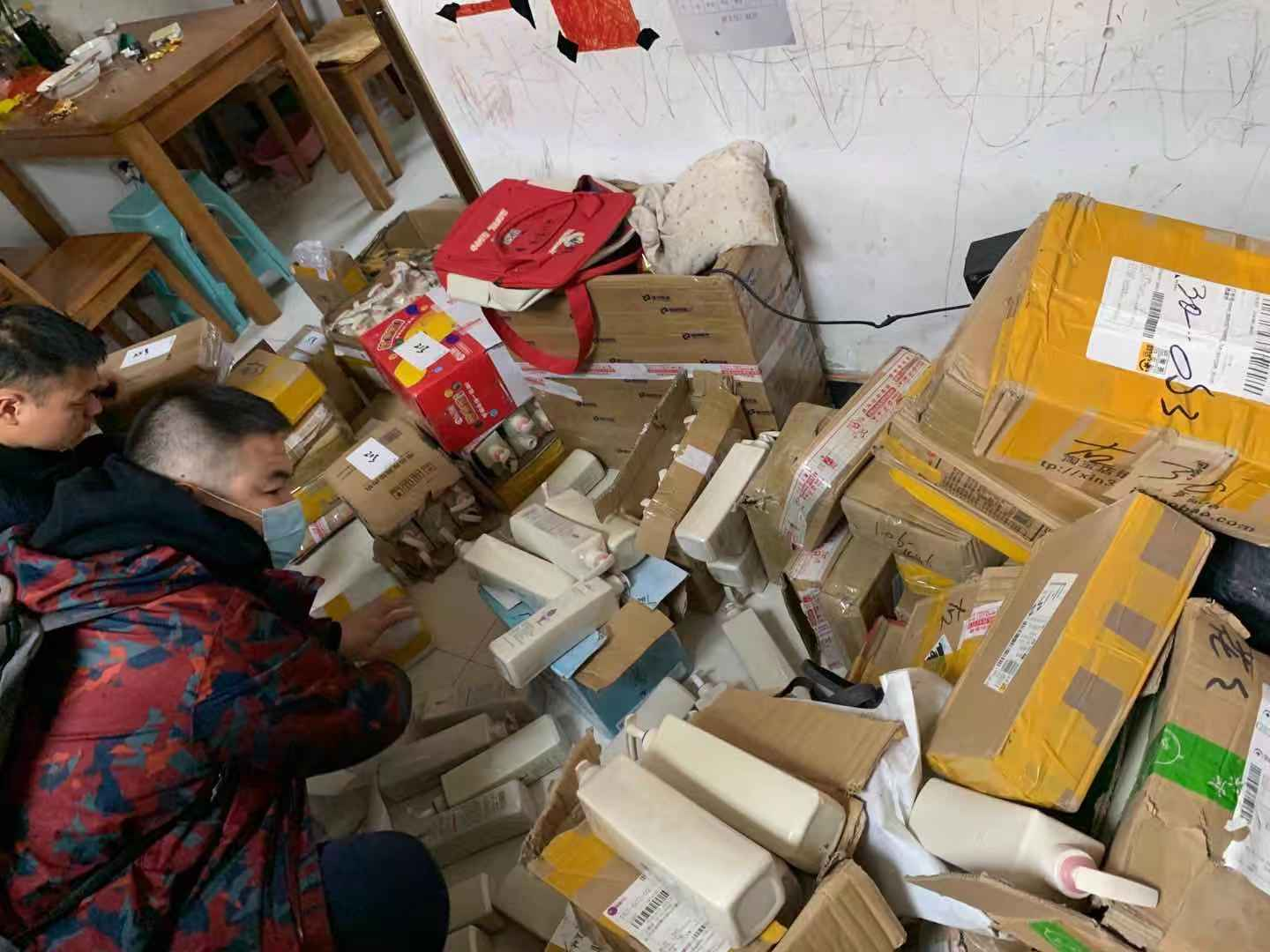 快手宣布打击刷粉刷赞账号交易等黑产行为_违规_公告_平台的简单介绍