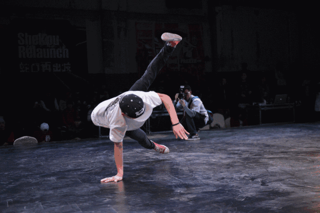 关于快手一元涨1000粉-qq动态点赞购买网站-快手粉丝代刷网低价_梦回刷赞网的信息