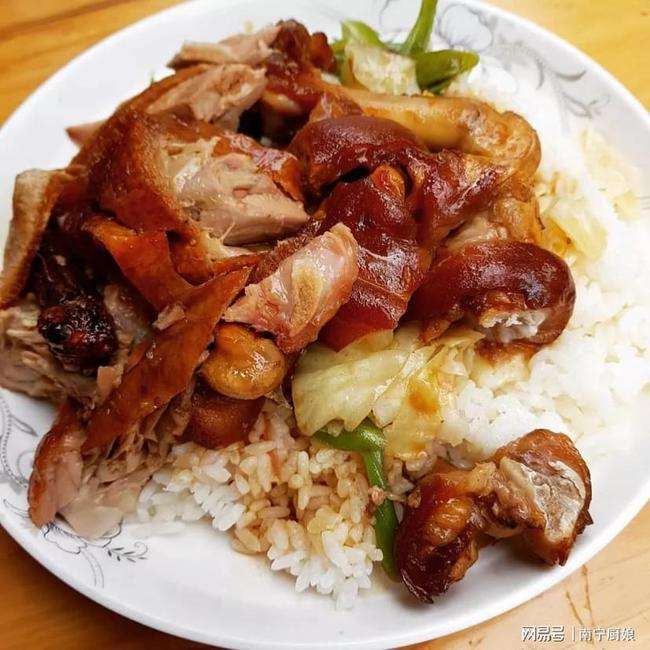 赞故乡美味佳肴的诗句-惠誉句子的简单介绍