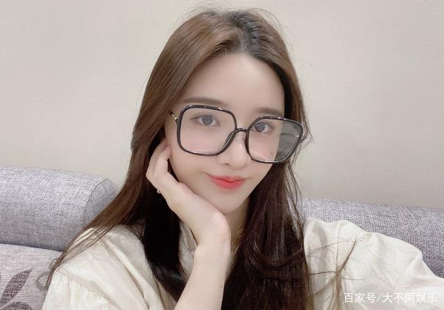 包含快手刷客豪刷800w，原因只为自己涨粉！土豪的世界你懂吗？的词条