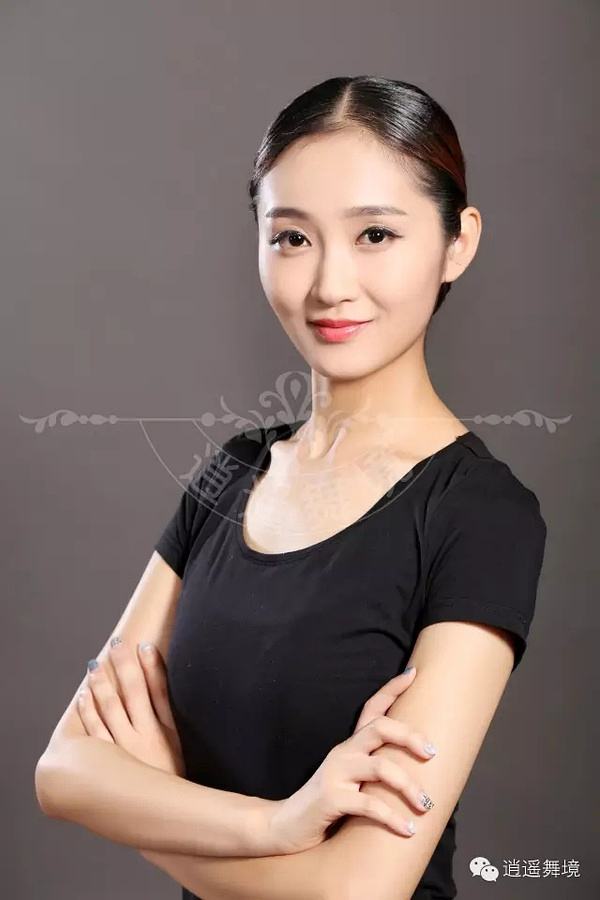 曳舞逍遥的仙儿0.8倍音乐领跳教程的简单介绍 曳舞逍遥的仙儿0.8倍音乐领跳教程的简单介绍